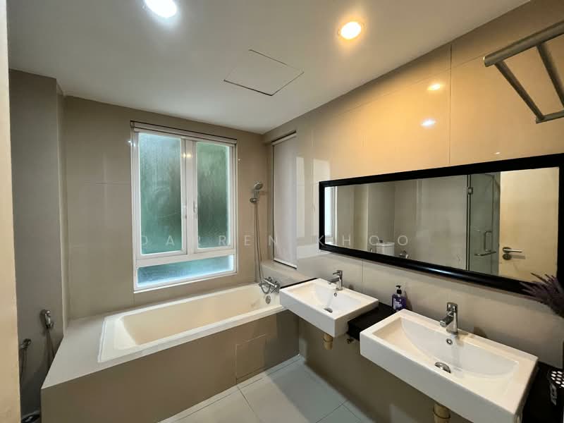 The Park Residences 1 untuk Untuk Disewa - RM 6,000 /bulan, Mac 2026 - Bathroom - PropertyGuru.com.my