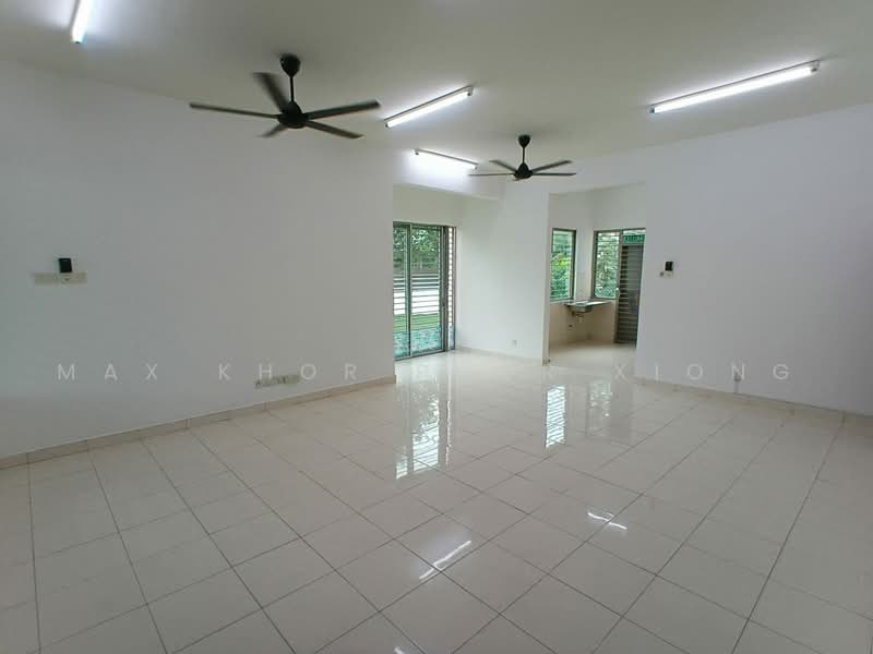 Rumah Teres 2 Tingkat untuk Disewa di Bandar Bukit Raja (Klang) - Max Khor Phor xiong - Living Room - PropertyGuru.com.my