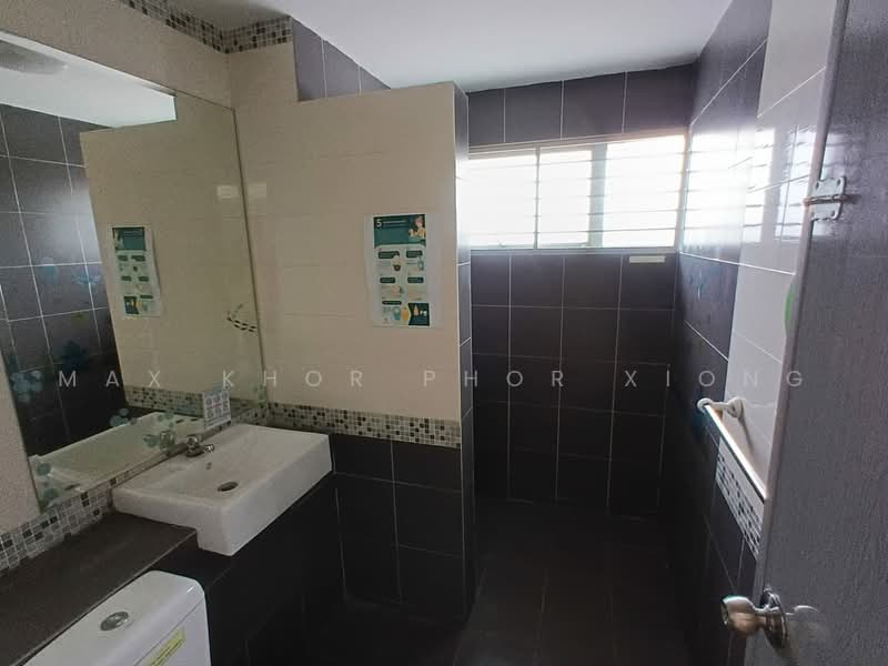 Rumah Teres 2 Tingkat untuk Dijual di Bandar Bukit Raja (Klang) - Max Khor Phor xiong - Bathroom - PropertyGuru.com.my