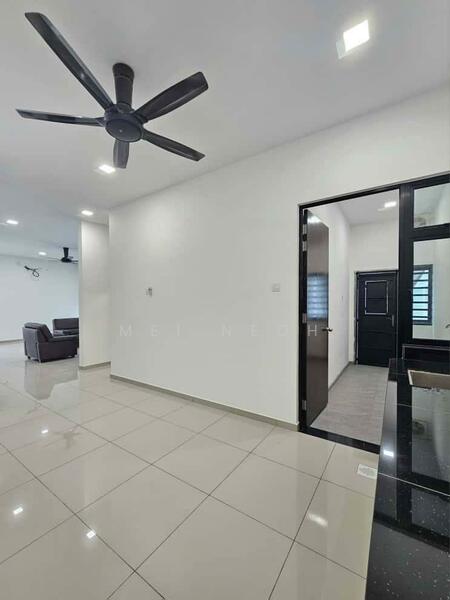 For Rent - Austin Duta