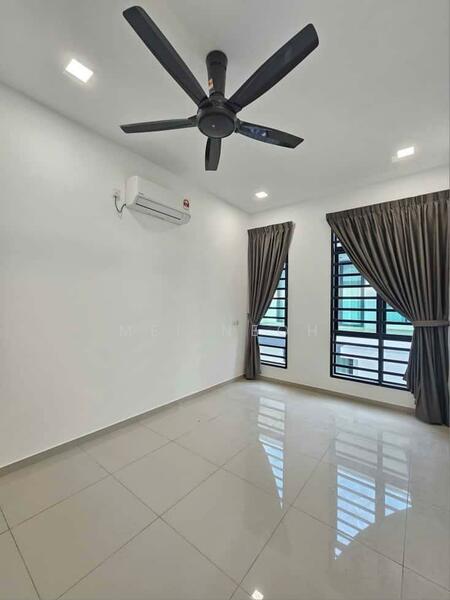 For Rent - Austin Duta