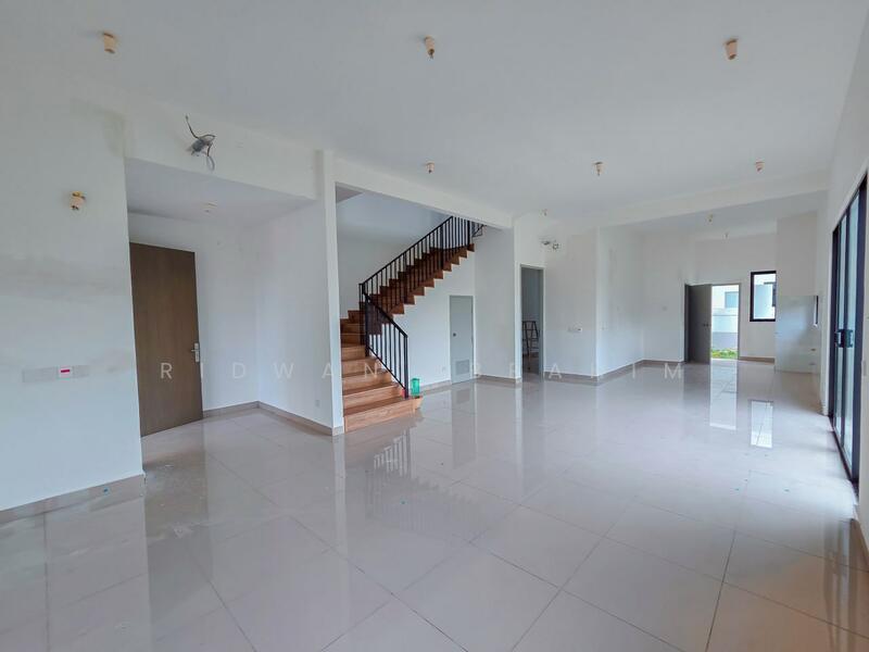 Semi-Detached House for Sale in Cyber 10 (Cyberjaya) - Ridwan Ibrahim - Interior - PropertyGuru.com.my