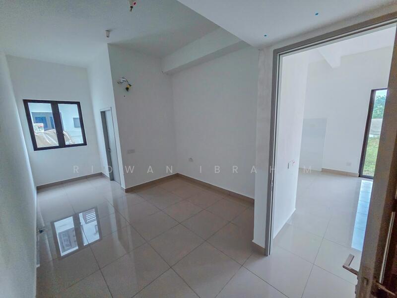 Semi-Detached House for Sale in Cyber 10 (Cyberjaya) - Ridwan Ibrahim - Interior - PropertyGuru.com.my