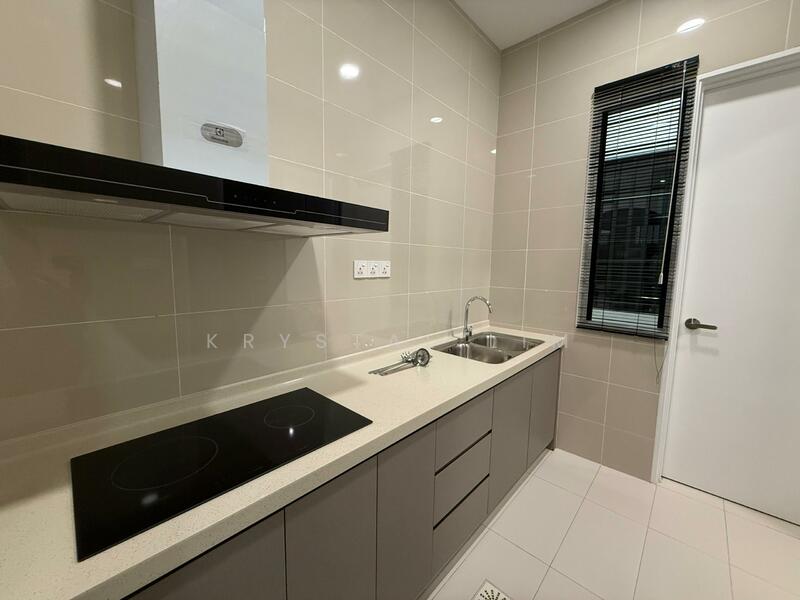 Condominium for Rent at Isle of Kamares - Krystal Lim - Kitchen - PropertyGuru.com.my