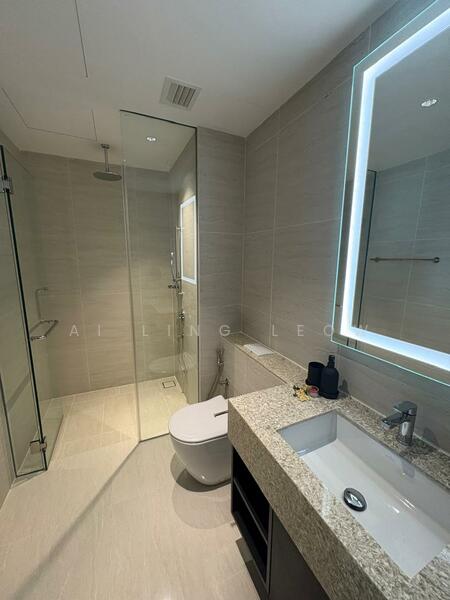 Star Residences Three untuk Untuk Dijual - RM 3,000,000, Feb 2026 - Bathroom - PropertyGuru.com.my