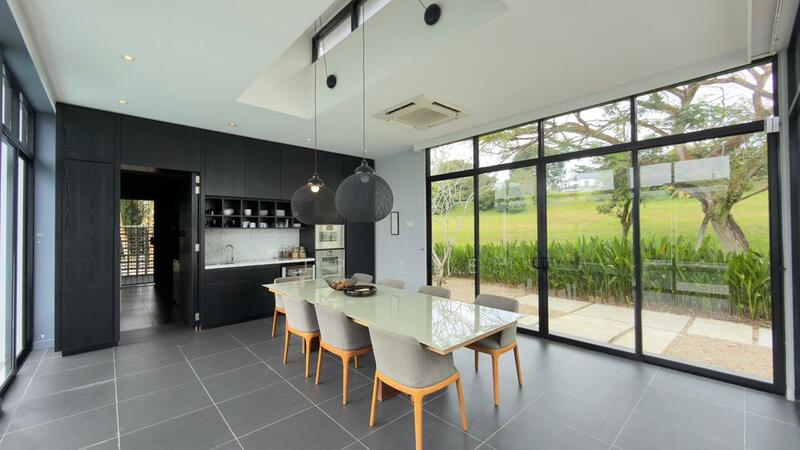 Bungalow for Sale in Leisure Farm (Gelang Patah) - JP Lee - Dining Room - PropertyGuru.com.my