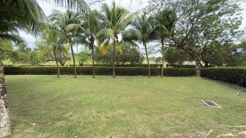 Rumah Banglo untuk Dijual di Leisure Farm (Gelang Patah) - JP Lee - Garden - PropertyGuru.com.my