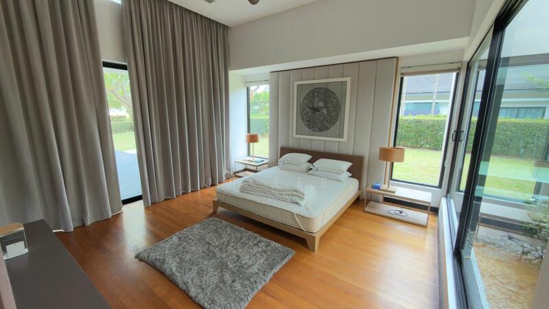 Rumah Banglo untuk Dijual di Leisure Farm (Gelang Patah) - JP Lee - Bedroom - PropertyGuru.com.my
