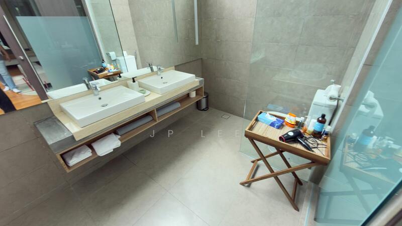 Rumah Banglo untuk Dijual di Leisure Farm (Gelang Patah) - JP Lee - Bathroom - PropertyGuru.com.my