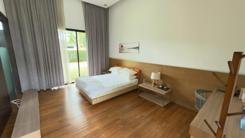 Rumah Banglo untuk Dijual di Leisure Farm (Gelang Patah) - JP Lee - Bedroom - PropertyGuru.com.my