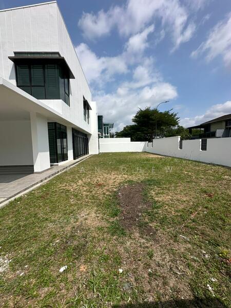 Maple Red, Taman Adda Height untuk Untuk Dijual - RM 1,500,000, Feb 2026 - Exterior - PropertyGuru.com.my