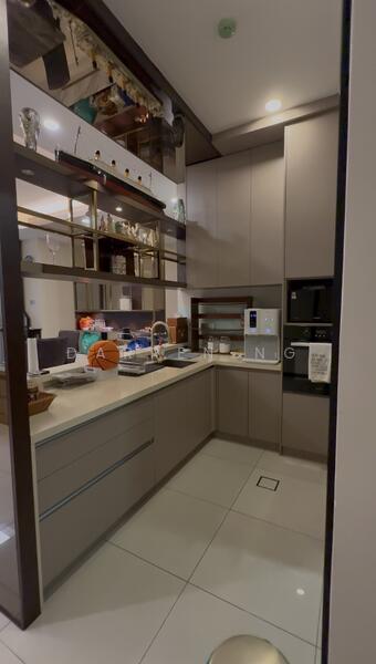 Rumah Teres untuk Dijual di Temasya Glenmarie (Glenmarie) - Darren Ng - Kitchen - PropertyGuru.com.my