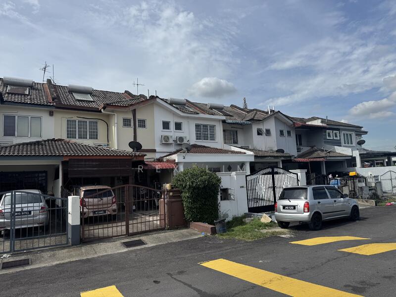 2-storey Terraced House for Sale in Bandar Puchong Utama (Puchong) - REX LIM - Exterior - PropertyGuru.com.my