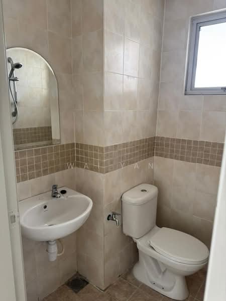 Apartment for Rent at Puteri Bayu Apartment - WAI YAN - Bathroom - PropertyGuru.com.my