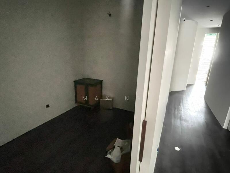 Shop / Office for Rent in Tanjung Tokong (Penang) - Max Ng - Interior - PropertyGuru.com.my