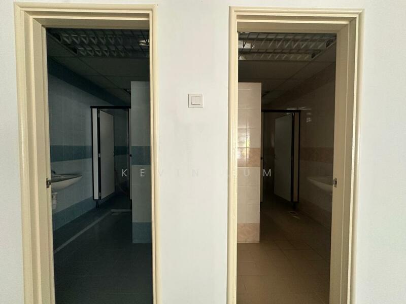 Shop for Rent in KL City Centre (Kuala Lumpur) - Kevin Lum - Bathroom - PropertyGuru.com.my