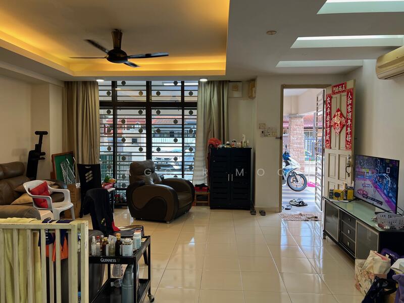Ampang Saujana untuk Untuk Dijual - RM 980,000, Mac 2026 - Living Room - PropertyGuru.com.my