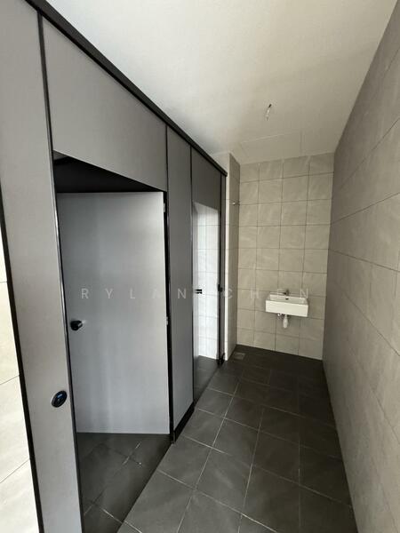 Semi-D Factory for Sale in Nilai Impian (Nilai) - Rylan Chen - Bathroom - PropertyGuru.com.my