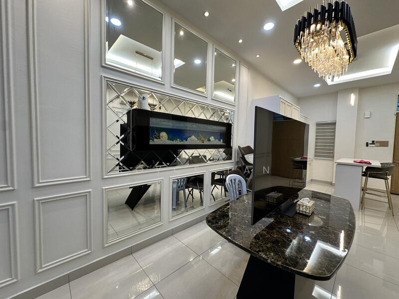 Rumah Teres 3 Tingkat untuk Dijual di Bandar Nusaputra (Puchong) - Royce Tan - PropertyGuru.com.my