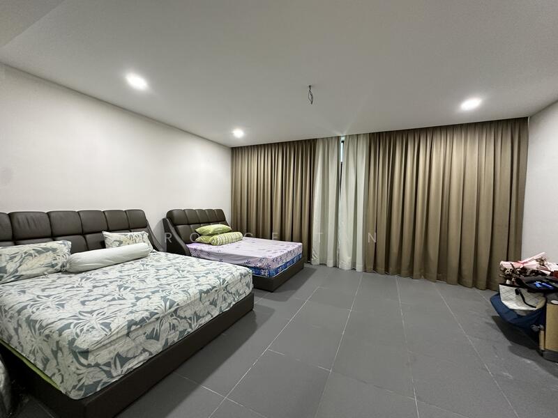 Rumah Teres 3 Tingkat untuk Dijual di Bandar Nusaputra (Puchong) - Royce Tan - PropertyGuru.com.my