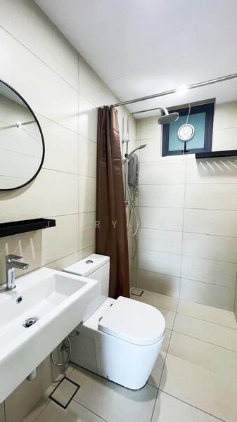 3 Residence untuk Untuk Disewa - RM 2,900 /bulan, Mac 2026 - Bathroom - PropertyGuru.com.my