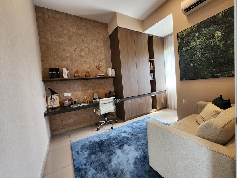 Terraced House for Sale in Tamansari (Rawang) - Rajesh Kanesan - Study - PropertyGuru.com.my