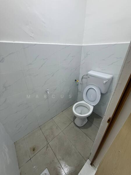 2-storey Terraced House for Sale in Taman Skudai Baru (Skudai) - Marcus Tey - Bathroom - PropertyGuru.com.my