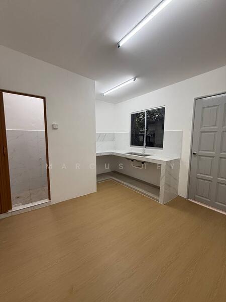 2-storey Terraced House for Sale in Taman Skudai Baru (Skudai) - Marcus Tey - Kitchen - PropertyGuru.com.my