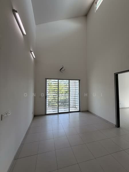 2-storey Terraced House for Sale in Nilai Impian (Nilai) - Ong Jia Hui - Living Room - PropertyGuru.com.my