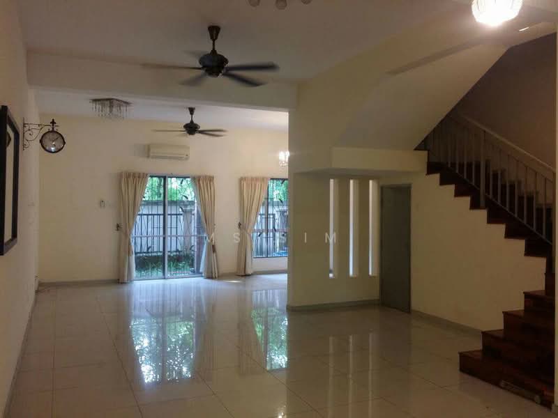 Terraced House for Rent in Bandar Bukit Puchong (Puchong) - Ms Sim - Living Room - PropertyGuru.com.my