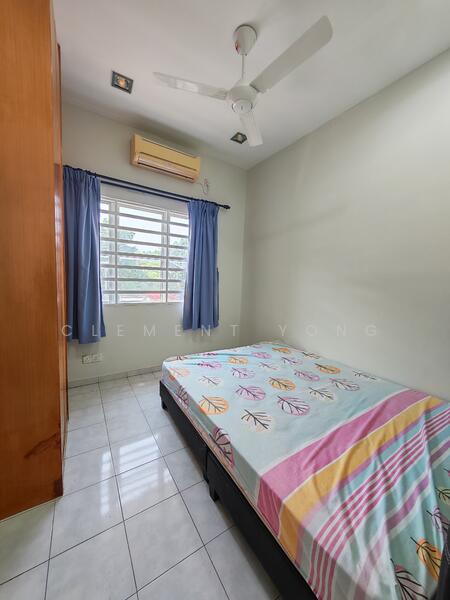 Untuk Disewa - Alpine Village