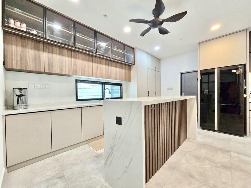 2-storey Terraced House for Sale in Alam Impian (Shah Alam) - Alif Saad - Kitchen - PropertyGuru.com.my