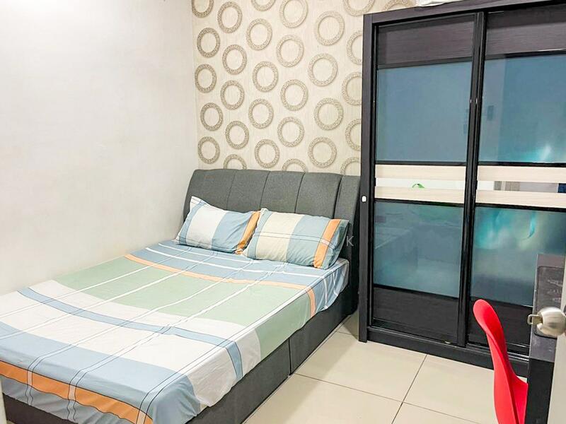Condominium for Rent at The Edge Residence - Ivy Mak - Bedroom - PropertyGuru.com.my