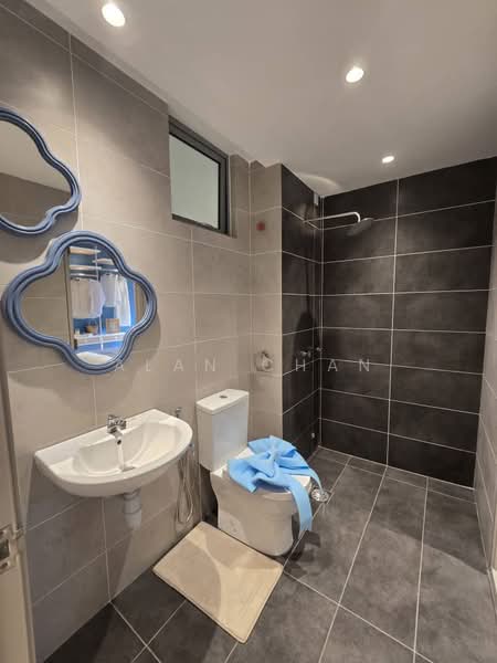 2-storey Terraced House for Sale in D'Island (Puchong) - Alan Chan - Bathroom - PropertyGuru.com.my