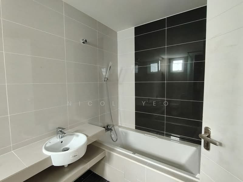 Rumah Banglo untuk Dijual di Klebang (Melaka) - Nicole Yeo - Bathroom - PropertyGuru.com.my