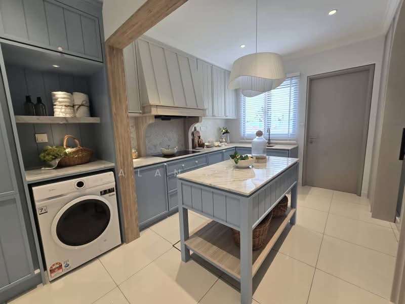 2-storey Terraced House for Sale in D'Island (Puchong) - Alan Chan - Kitchen - PropertyGuru.com.my