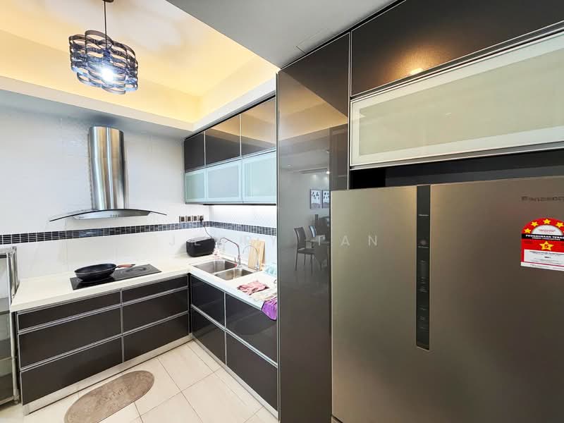 Summer Place untuk Untuk Disewa - RM 2,300 /bulan, Apr 2026 - Kitchen - PropertyGuru.com.my