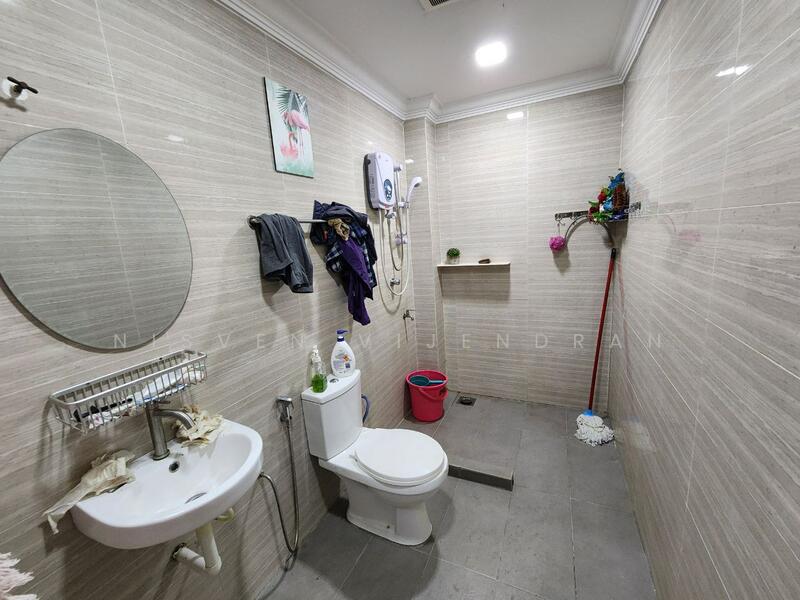 2-storey Terraced House for Sale in Puchong (Selangor) - Nisven Vijendran - Bathroom - PropertyGuru.com.my