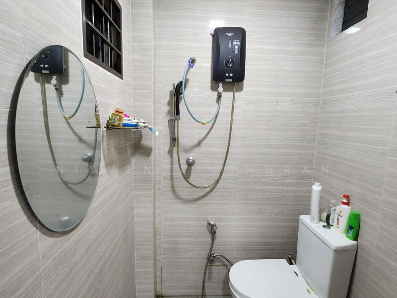 2-storey Terraced House for Sale in Puchong (Selangor) - Nisven Vijendran - Bathroom - PropertyGuru.com.my