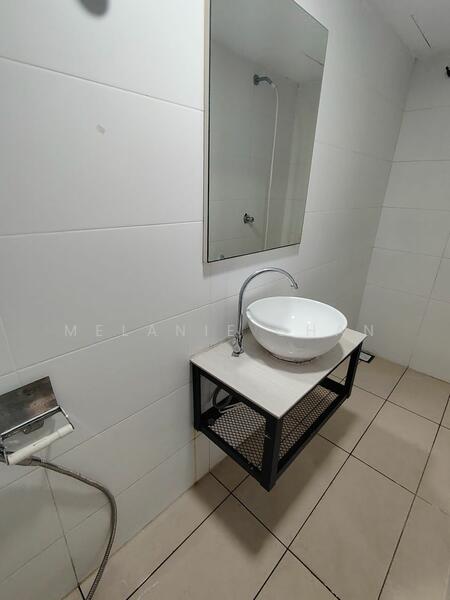 Service Residence for Rent at Colonial @ Empire City - Melanie Chan - Bathroom - PropertyGuru.com.my