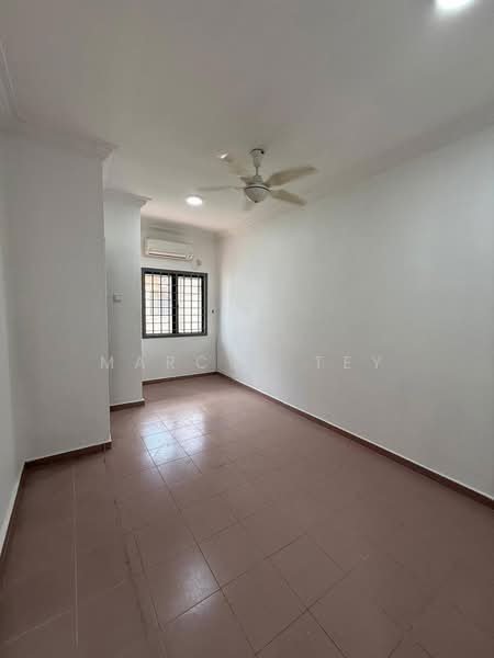 Rumah Teres 2 Tingkat untuk Dijual di Taman Mount Austin (Tebrau) - Marcus Tey - Interior - PropertyGuru.com.my