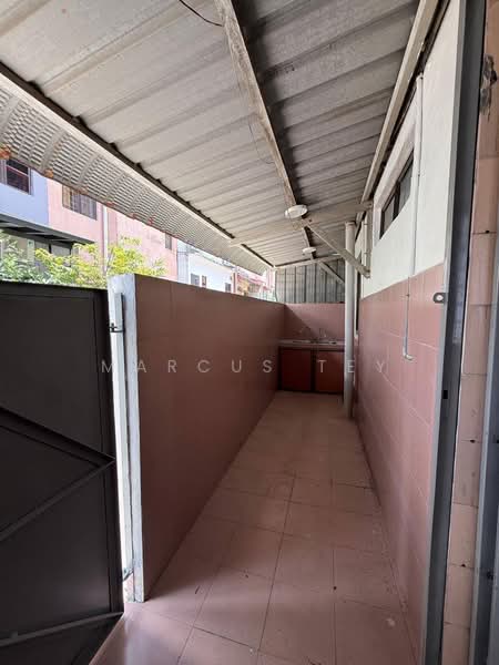 Rumah Teres 2 Tingkat untuk Dijual di Taman Mount Austin (Tebrau) - Marcus Tey - Exterior - PropertyGuru.com.my