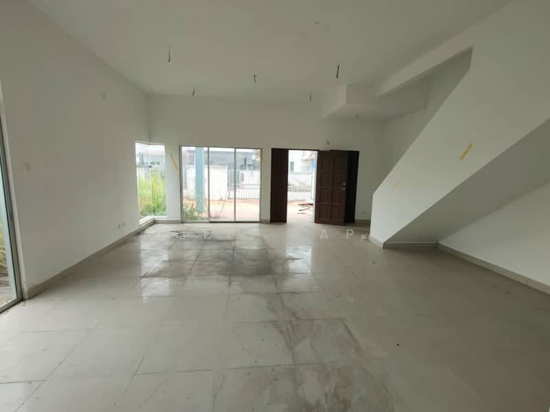 Rumah Kluster untuk Dijual di Nusantara Prima (Gelang Patah) - Jeff Yap - Living Room - PropertyGuru.com.my
