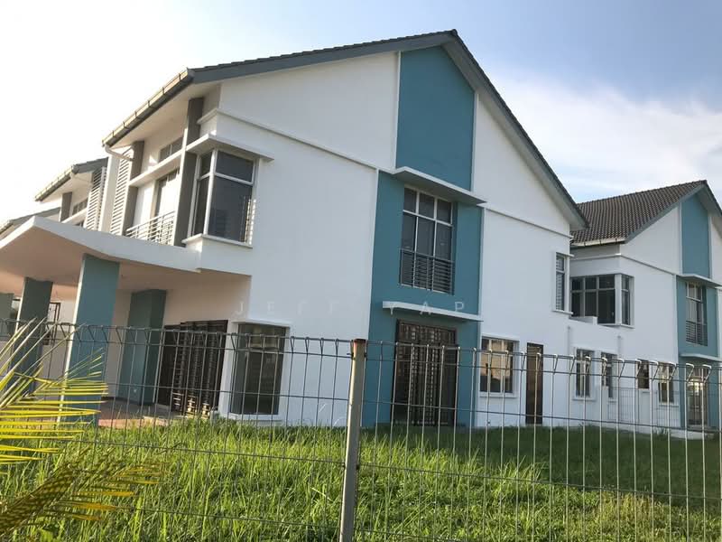 Cluster House for Sale in Iskandar Puteri (Nusajaya) (Johor) - Jeff Yap - Exterior - PropertyGuru.com.my