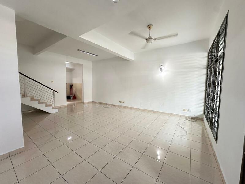 2-storey Terraced House for Sale in Klang (Selangor) - Jason Lim - Living Room - PropertyGuru.com.my