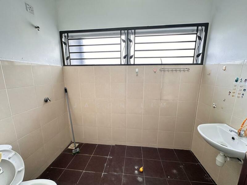 2-storey Terraced House for Sale in Klang (Selangor) - Jason Lim - Bathroom - PropertyGuru.com.my