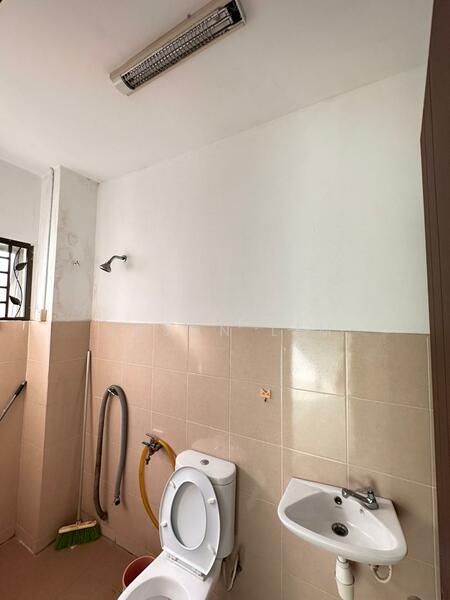 2-storey Terraced House for Sale in Klang (Selangor) - Jason Lim - Bathroom - PropertyGuru.com.my