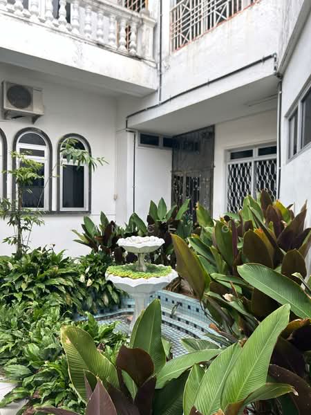 Bungalow for Sale in Taman Tunku Kurshiah (Sikamat) - Janice Ng - Exterior - PropertyGuru.com.my