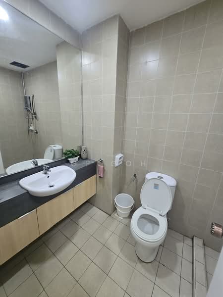 For Sale - Waldorf Tower