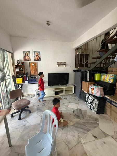 2-storey Terraced House for Sale in Ampang Jaya (Ampang) - SC Yap - Living Room - PropertyGuru.com.my